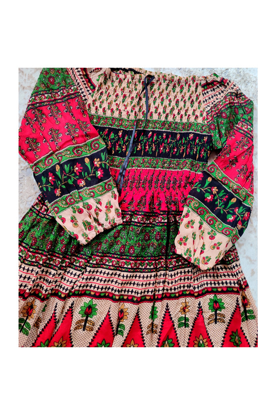 ساحلی آستین بلند