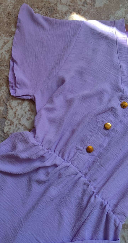 ساحلی زنانه