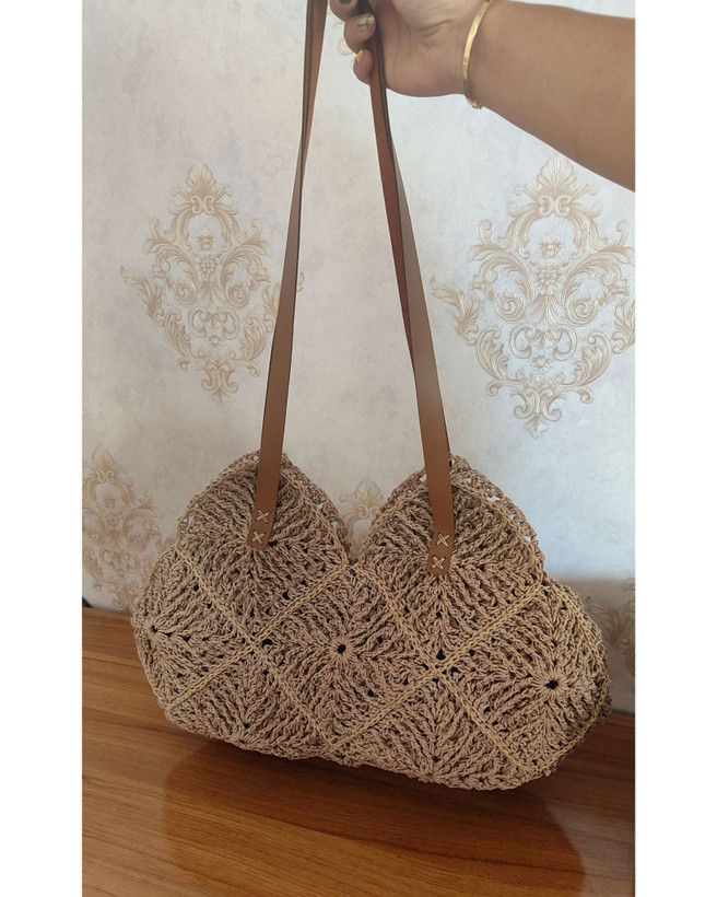 کیف دستیافت با نخ رافیا با بند