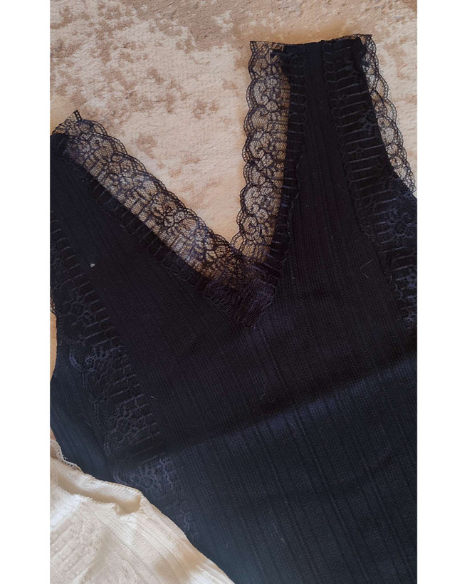 تاپ دانتل دار مشکی مجلسی