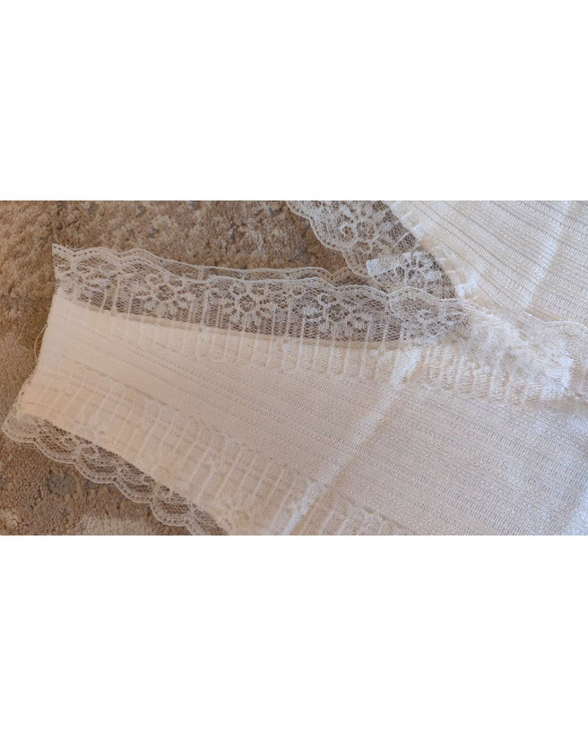 تاپ یقه توری