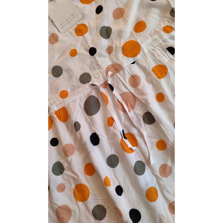 پیراهن خال خالی نخی