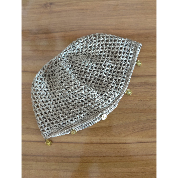 کلاه نسکافه ای روشن