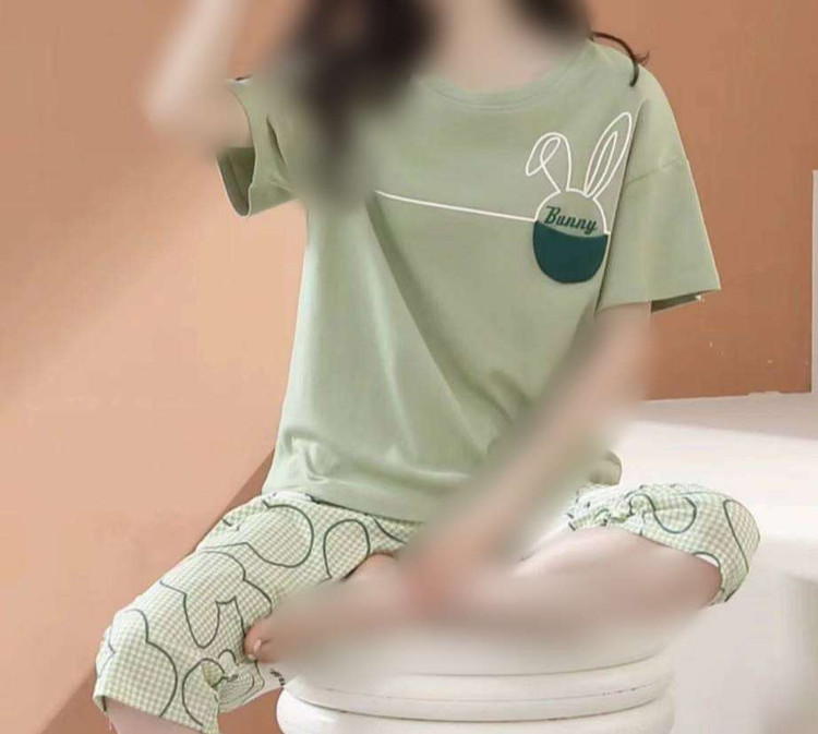 ست تیشرت شلوارک نخی سبز خرگوش