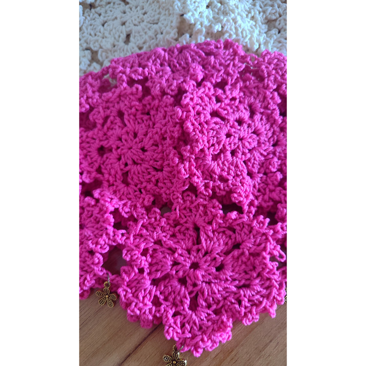 کلاه دستبافت صورتی دخترانه